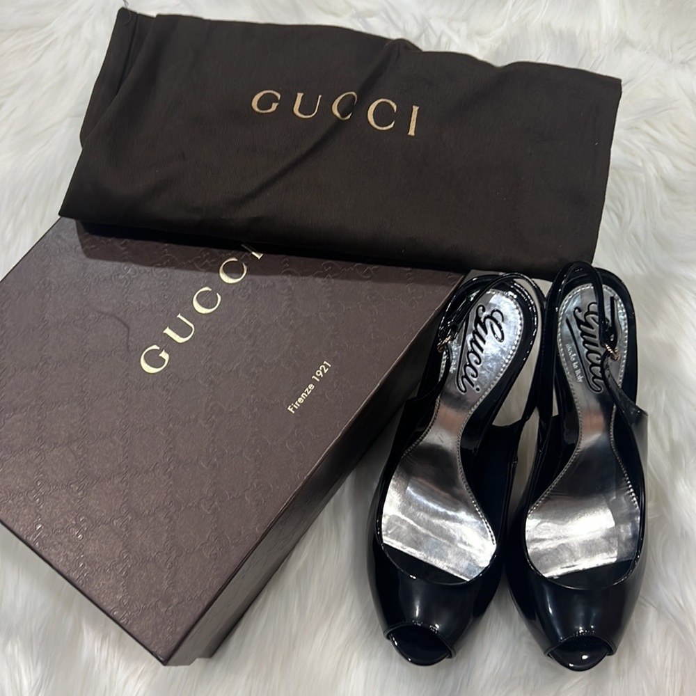 Gucci 35.5 peep toe slingback black patent pumps - Picture 2 of 7